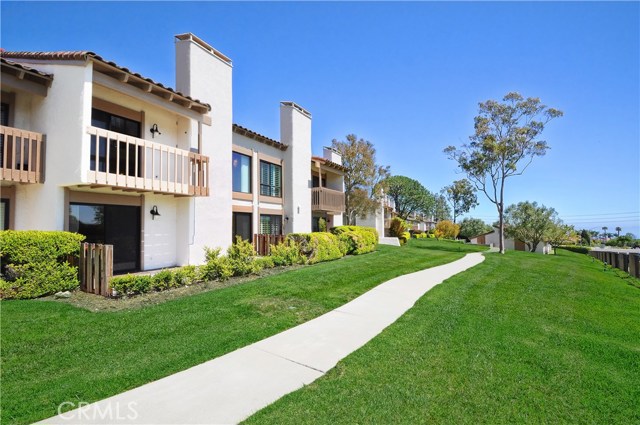 23 Seaview Drive, Rolling Hills Estates, California 90274, 3 Bedrooms Bedrooms, ,2 BathroomsBathrooms,Residential,Sold,Seaview,PV19142083