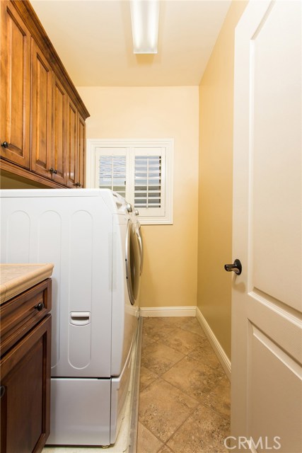 2111 Curtis Avenue, Redondo Beach, California 90278, 4 Bedrooms Bedrooms, ,2 BathroomsBathrooms,Residential,Sold,Curtis,SB18132380