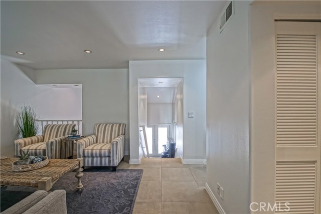 12 Cayman Court, Manhattan Beach, California 90266, 2 Bedrooms Bedrooms, ,2 BathroomsBathrooms,Residential,Sold,Cayman,SB18191075