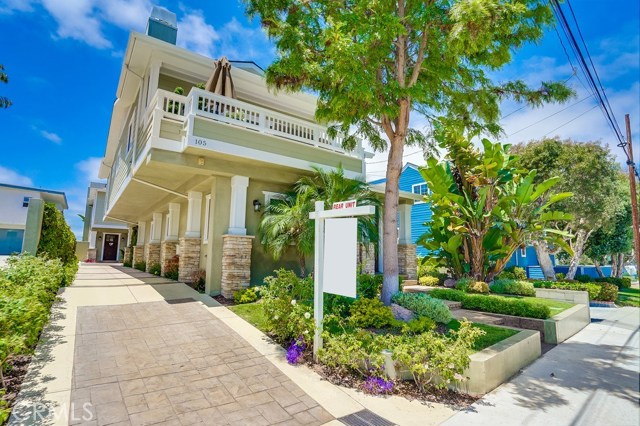 105 S Prospect Avenue, Redondo Beach, California 90277, 4 Bedrooms Bedrooms, ,2 BathroomsBathrooms,Residential,Sold,S Prospect,SB18121161
