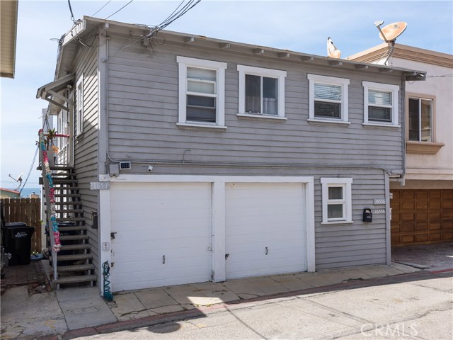 1650 Manhattan Avenue, Hermosa Beach, California 90254, ,Residential Income,Sold,Manhattan,SB18090730