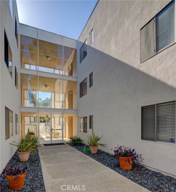 Rancho Palos Verdes, CA 90275,5700 Ravenspur DR #102