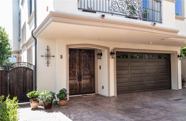 219 Juanita Avenue, Redondo Beach, California 90277, 4 Bedrooms Bedrooms, ,4 BathroomsBathrooms,Residential,Sold,Juanita,SB19181884