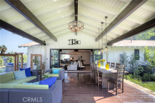 2271 Estribo Drive, Rolling Hills Estates, California 90274, 4 Bedrooms Bedrooms, ,3 BathroomsBathrooms,Residential,Sold,Estribo,SB19042746