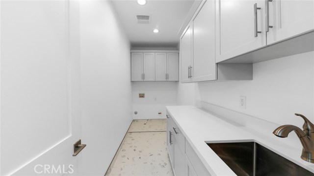 2604 Alvord Lane, Redondo Beach, California 90278, 5 Bedrooms Bedrooms, ,4 BathroomsBathrooms,Residential,Sold,Alvord,PV20209905