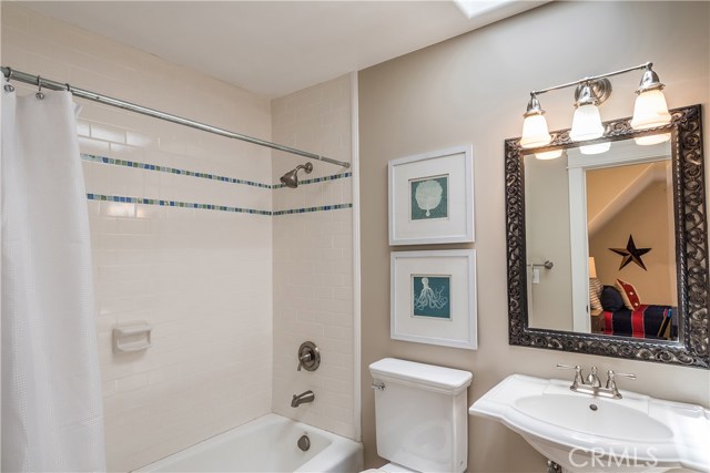 3700 Via Palomino, Palos Verdes Estates, California 90274, 4 Bedrooms Bedrooms, ,4 BathroomsBathrooms,Residential,Sold,Via Palomino,SB18119950