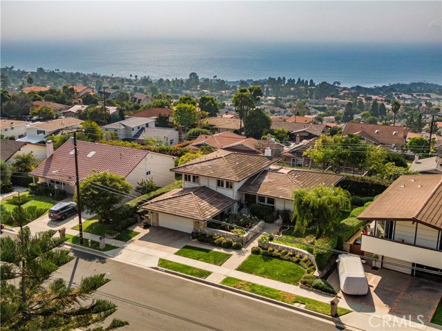 28003 Hazelridge Drive, Rancho Palos Verdes, California 90275, 4 Bedrooms Bedrooms, ,1 BathroomBathrooms,Residential,Sold,Hazelridge,PV20214805