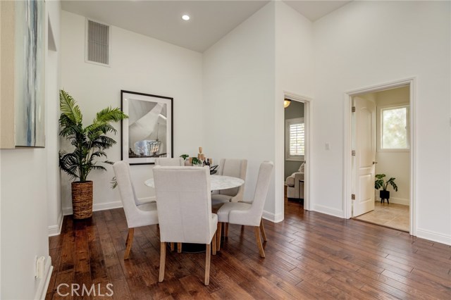 228 Juanita Avenue, Redondo Beach, California 90277, 4 Bedrooms Bedrooms, ,2 BathroomsBathrooms,Residential,Sold,Juanita,SB20139705
