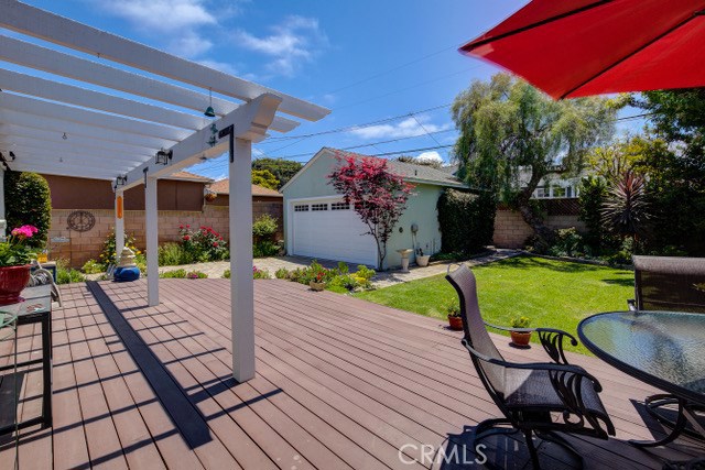 1237 Helberta Avenue, Redondo Beach, California 90277, 3 Bedrooms Bedrooms, ,1 BathroomBathrooms,Residential,Sold,Helberta,SB18121722