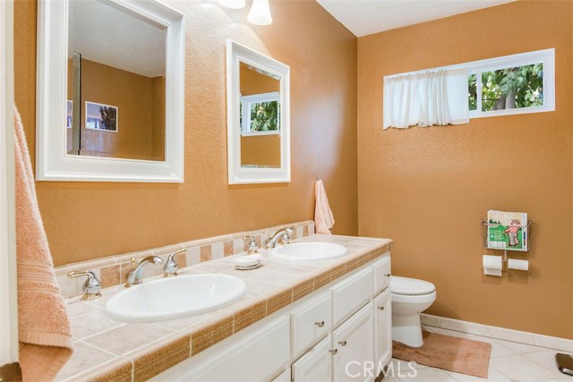 2414 Curtis Avenue, Redondo Beach, California 90278, 4 Bedrooms Bedrooms, ,2 BathroomsBathrooms,Residential,Sold,Curtis,PV18076961