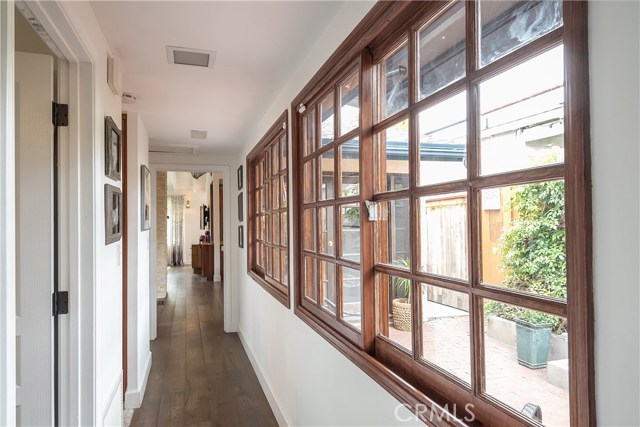 558 Rosecrans Avenue, Manhattan Beach, California 90266, 3 Bedrooms Bedrooms, ,3 BathroomsBathrooms,Residential,Sold,Rosecrans,SB20105712