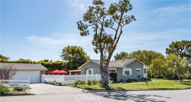 800 Paseo Lunado, Palos Verdes Estates, California 90274, 3 Bedrooms Bedrooms, ,2 BathroomsBathrooms,Residential,Sold,Paseo Lunado,SB18088013