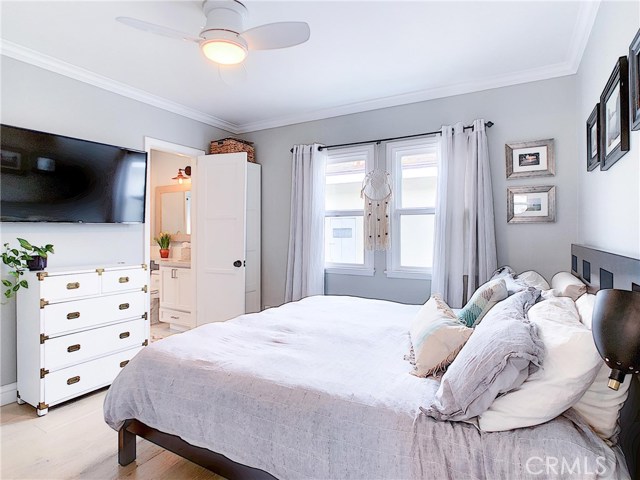 2801 Valley Drive, Manhattan Beach, California 90266, 2 Bedrooms Bedrooms, ,1 BathroomBathrooms,Residential,Sold,Valley,SB19012172