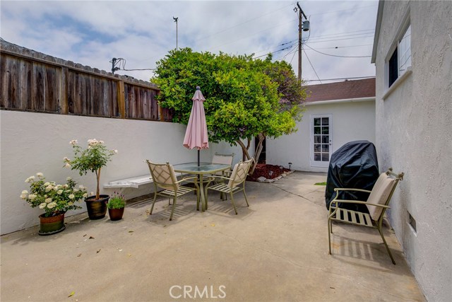 2602 Fisk Lane, Redondo Beach, California 90278, 3 Bedrooms Bedrooms, ,1 BathroomBathrooms,Residential,Sold,Fisk,SB18134687