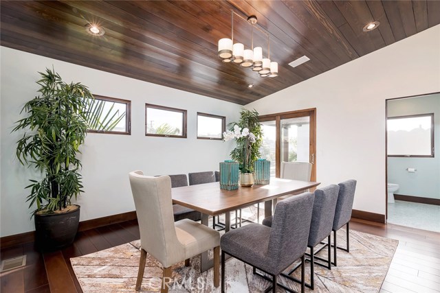 2131 Hermosa Avenue, Hermosa Beach, California 90254, 4 Bedrooms Bedrooms, ,4 BathroomsBathrooms,Residential,Sold,Hermosa,SB19016177