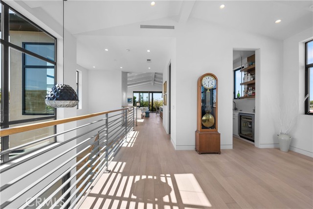 733 12th Street, Manhattan Beach, California 90266, 5 Bedrooms Bedrooms, ,6 BathroomsBathrooms,Residential,Sold,12th,SB21089898