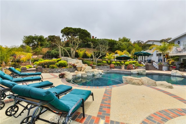 2462 Rue Le Charlene, Rancho Palos Verdes, California 90275, 3 Bedrooms Bedrooms, ,3 BathroomsBathrooms,Residential,Sold,Rue Le Charlene,PV18126919