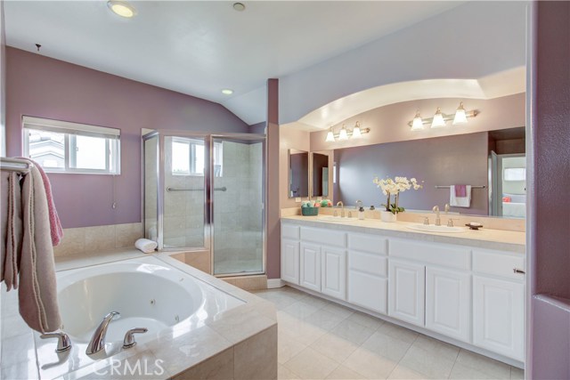 2802 Rindge Lane, Redondo Beach, California 90278, 4 Bedrooms Bedrooms, ,3 BathroomsBathrooms,Residential,Sold,Rindge,SB19182657