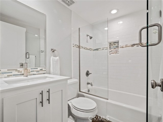 1630 Manhattan Avenue, Hermosa Beach, California 90254, 2 Bedrooms Bedrooms, ,2 BathroomsBathrooms,Residential,Sold,Manhattan,SB20223870