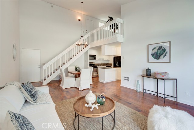 601 Prospect Avenue, Redondo Beach, California 90277, 2 Bedrooms Bedrooms, ,1 BathroomBathrooms,Residential,Sold,Prospect,SB18289971