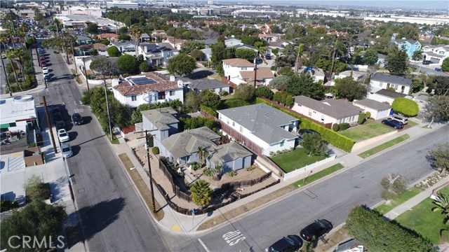 1131 21st Street, Manhattan Beach, California 90266, 3 Bedrooms Bedrooms, ,2 BathroomsBathrooms,Residential,Sold,21st,SB19229133