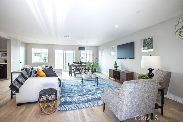 24242 OCEAN Avenue, Torrance, California 90505, 3 Bedrooms Bedrooms, ,2 BathroomsBathrooms,Residential,Sold,OCEAN,PW20093863