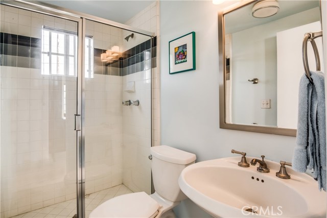 4216 Highland Avenue, Manhattan Beach, California 90266, 3 Bedrooms Bedrooms, ,3 BathroomsBathrooms,Residential,Sold,Highland,SB19276572