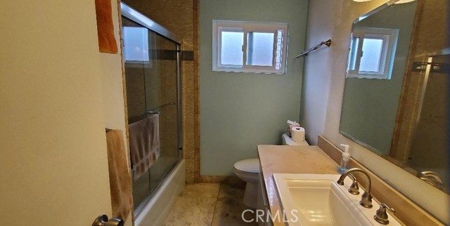 Beautiful Upgraded Bathroom