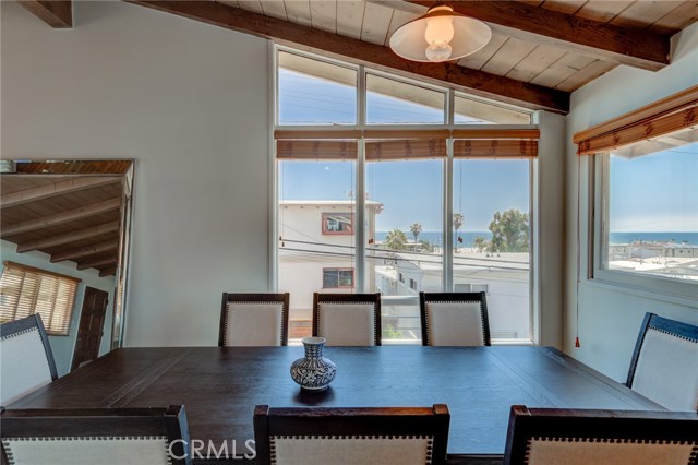 1965 Manhattan Avenue, Hermosa Beach, California 90254, 3 Bedrooms Bedrooms, ,2 BathroomsBathrooms,Residential,Sold,Manhattan,SB20021506