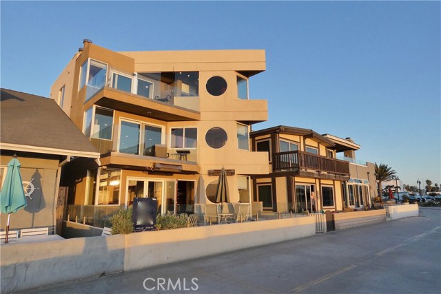 12 The Strand, Hermosa Beach, California 90254, 4 Bedrooms Bedrooms, ,2 BathroomsBathrooms,Residential,Sold,The Strand,SB18140848