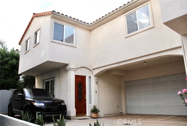 2220 Rockefeller Lane, Redondo Beach, California 90278, 3 Bedrooms Bedrooms, ,2 BathroomsBathrooms,Residential,Sold,Rockefeller,PV19241545