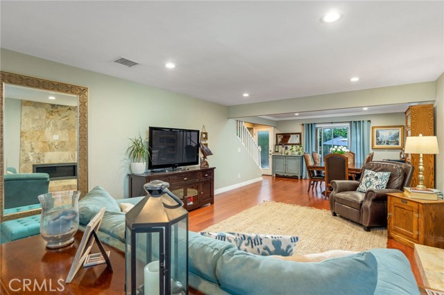 616 Garnet Street, Redondo Beach, California 90277, 4 Bedrooms Bedrooms, ,2 BathroomsBathrooms,Residential,Sold,Garnet,SB20102814