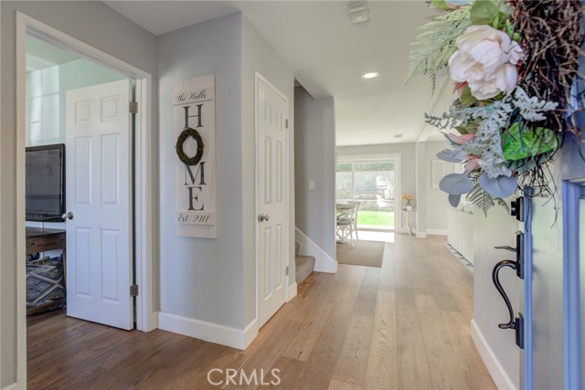 417 Susana Avenue, Redondo Beach, California 90277, 4 Bedrooms Bedrooms, ,2 BathroomsBathrooms,Residential,Sold,Susana,SB20152659