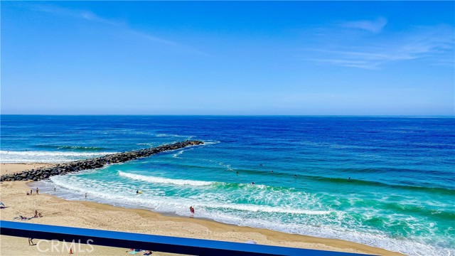 615 Esplanade, Redondo Beach, California 90277, 2 Bedrooms Bedrooms, ,1 BathroomBathrooms,Residential,Sold,Esplanade,SB21099593