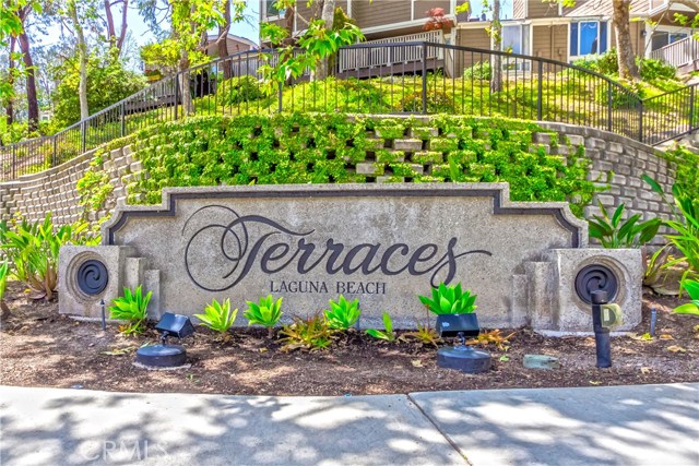 Photo of 416 San Nicholas Court, Laguna Beach, CA 92651