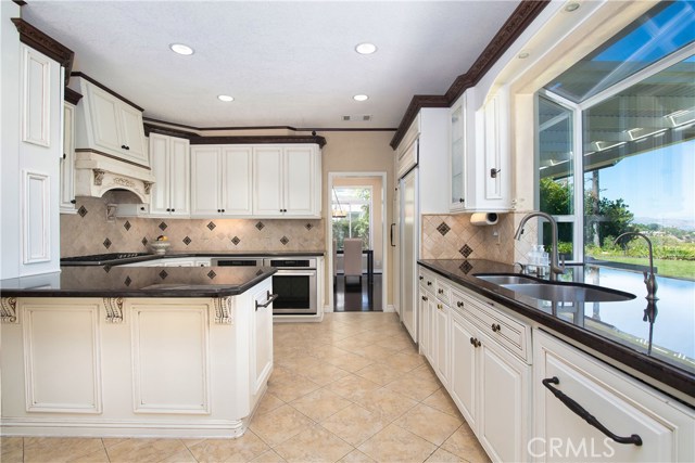 4 Bed Home for Sale in Calabasas, California