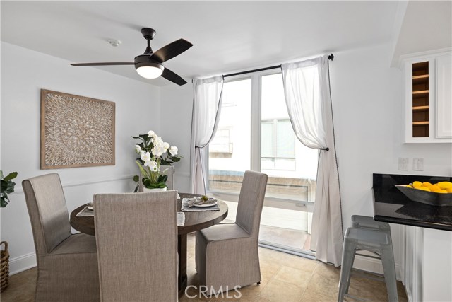 2715 Vanderbilt Lane, Redondo Beach, California 90278, 3 Bedrooms Bedrooms, ,2 BathroomsBathrooms,Residential,Sold,Vanderbilt,SB20191300