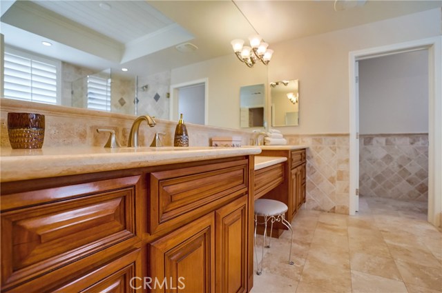 1 Hillcrest Manor, Rolling Hills Estates, California 90274, 4 Bedrooms Bedrooms, ,3 BathroomsBathrooms,Residential,Sold,Hillcrest Manor,SB19101049