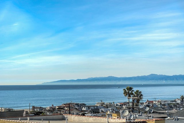 1504 Monterey, Hermosa Beach, California 90254, 3 Bedrooms Bedrooms, ,3 BathroomsBathrooms,Residential,Sold,Monterey,SB18059436