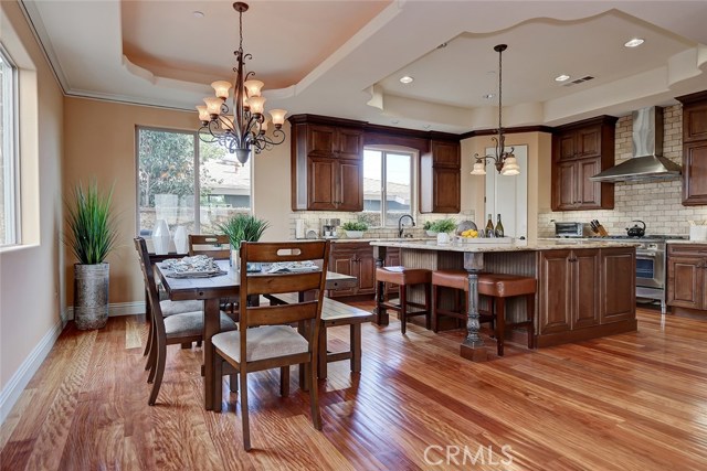 2021 Gates Avenue, Redondo Beach, California 90278, 4 Bedrooms Bedrooms, ,3 BathroomsBathrooms,Residential,Sold,Gates,SB18274238