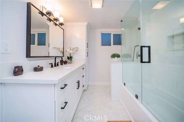 1815 Stanford Avenue, Redondo Beach, California 90278, 3 Bedrooms Bedrooms, ,3 BathroomsBathrooms,Residential,Sold,Stanford,TR20070505