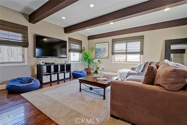 1931 Nelson Avenue, Redondo Beach, California 90278, 4 Bedrooms Bedrooms, ,4 BathroomsBathrooms,Residential,Sold,Nelson,SB18018453