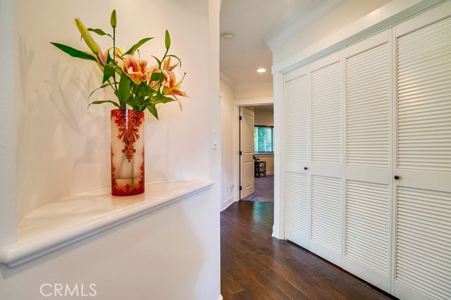 105 S Prospect Avenue, Redondo Beach, California 90277, 4 Bedrooms Bedrooms, ,2 BathroomsBathrooms,Residential,Sold,S Prospect,SB18121161