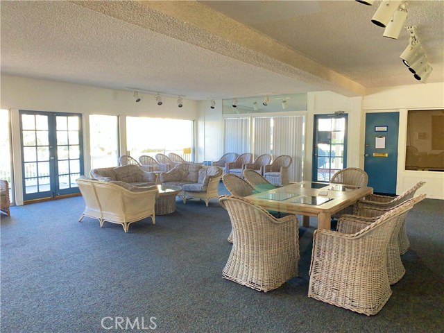 601 Prospect Avenue, Redondo Beach, California 90277, 1 Bedroom Bedrooms, ,1 BathroomBathrooms,Residential,Sold,Prospect,SB19203031