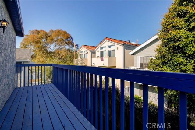 1734 Steinhart Avenue, Redondo Beach, California 90278, 3 Bedrooms Bedrooms, ,2 BathroomsBathrooms,Residential,Sold,Steinhart,PV20044687