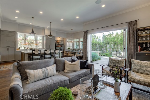 2301 Laurel Avenue, Manhattan Beach, California 90266, 5 Bedrooms Bedrooms, ,4 BathroomsBathrooms,Residential,Sold,Laurel,SB20111754