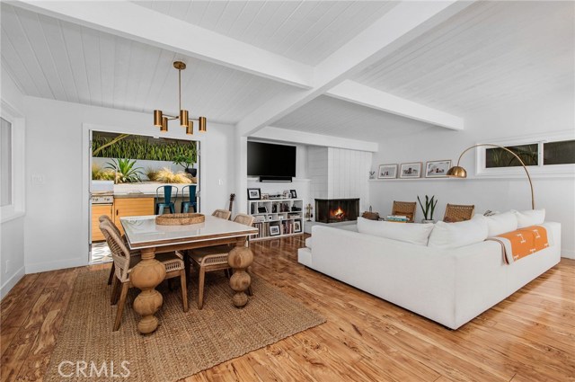 516 24th Street, Hermosa Beach, California 90254, 2 Bedrooms Bedrooms, ,1 BathroomBathrooms,Residential,Sold,24th,SB20201077