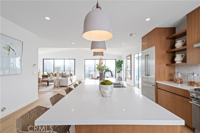 945 15th St, Hermosa Beach, California 90254, 4 Bedrooms Bedrooms, ,5 BathroomsBathrooms,Residential,Sold,15th St,SB20148499