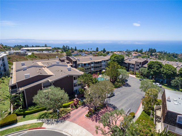 6526 Ocean Crest Drive, Rancho Palos Verdes, California 90275, 2 Bedrooms Bedrooms, ,2 BathroomsBathrooms,Residential,Sold,Ocean Crest,SB19189925