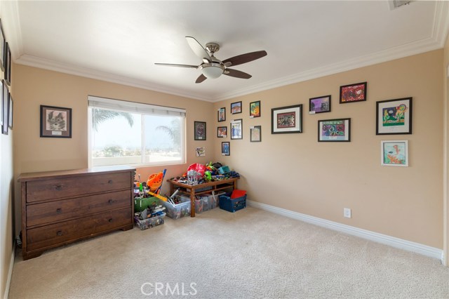 727 Lucia Avenue, Redondo Beach, California 90277, 3 Bedrooms Bedrooms, ,2 BathroomsBathrooms,Residential,Sold,Lucia,SB17222950